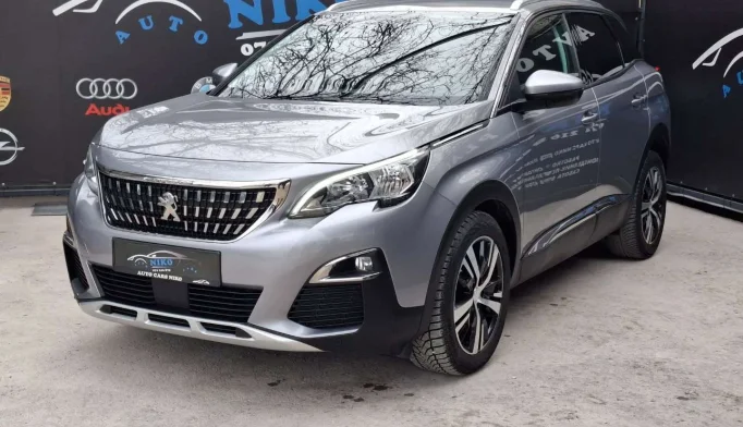 Peugeot 3008  - 2018