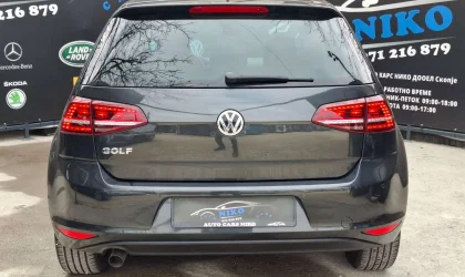 Volkswagen Golf  - 2016