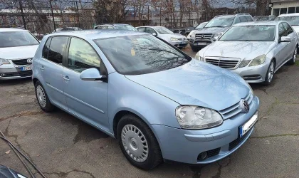 Volkswagen Golf  - 2008