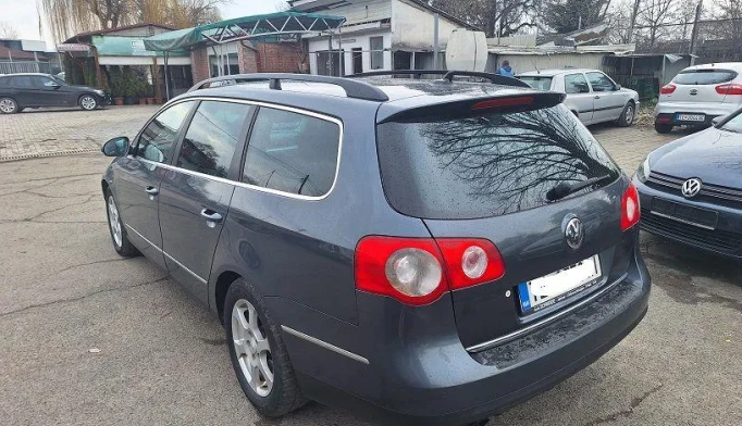 Volkswagen Passat  - 2009