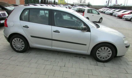 Volkswagen Golf  - 2008