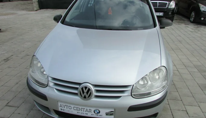 Volkswagen Golf  - 2008